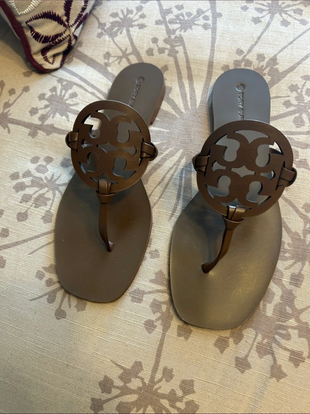 Tory Burch Brown Miller Logo Thong Sandals - Dark Brown - Picture 2 of 8